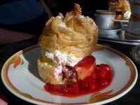 4-Windbeutel-Himbeere.jpg 4-Windbeutel-Himbeere.jpg