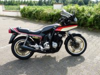 CB 900.jpg