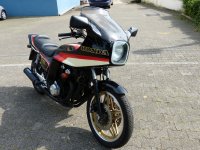 CB 900 3.jpg