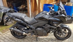 Auspuff und Griffe.jpg Auspuff und Griffe.jpg