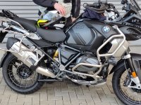 Kopflos in neue saison.jpg Kopflos in neue saison.jpg